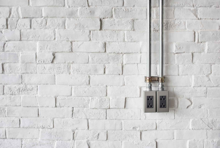 Electrical Outlets & Recpetacles